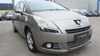 Lízing Hatchback Peugeot 5008 2013