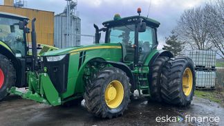 Leasing Tractor John Deere 8260R 2012