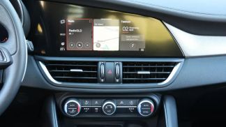 Lízing Sedan Alfa Romeo Giulia 2025