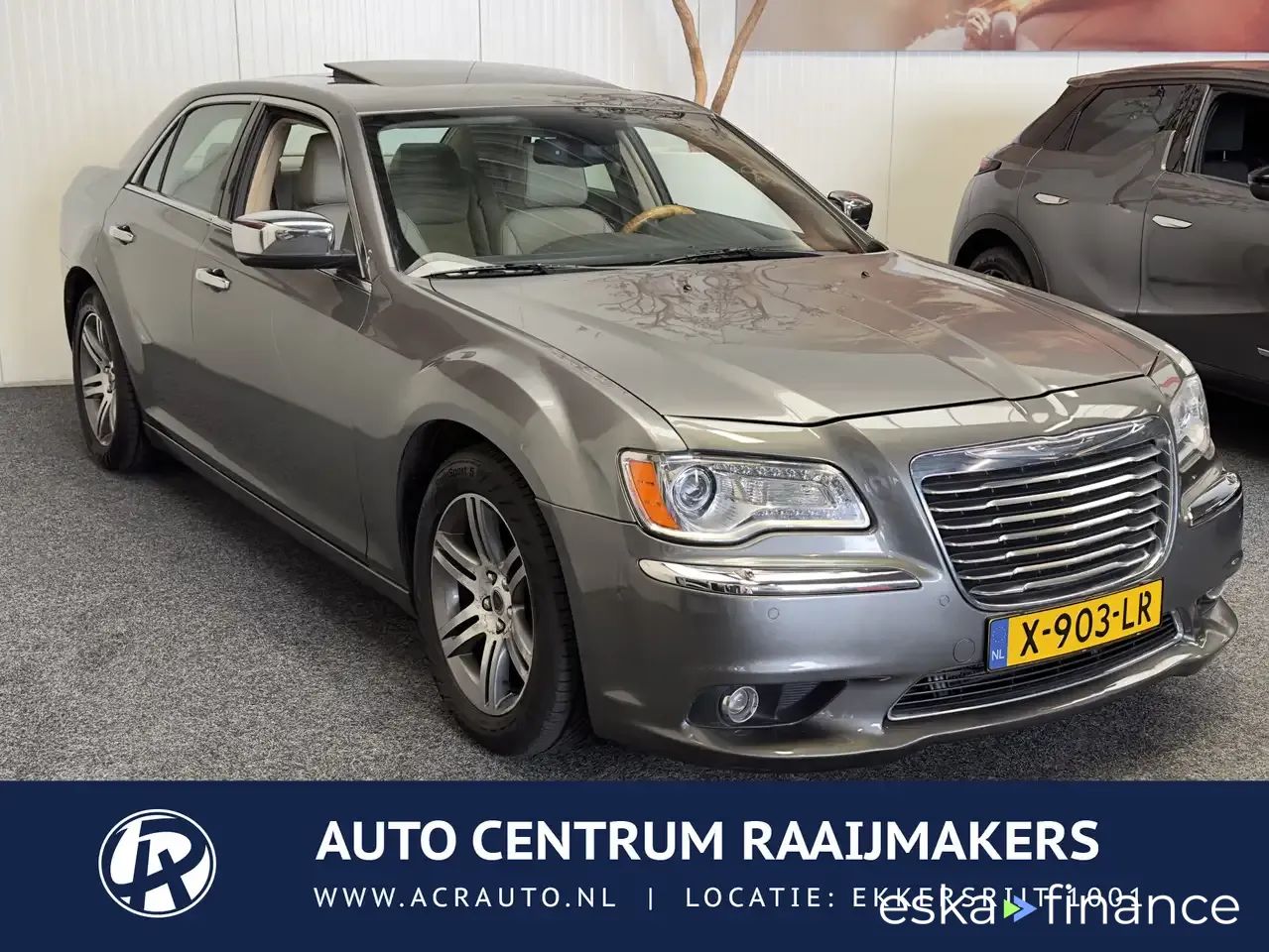 Leasing Sedan Lancia Thema 2013