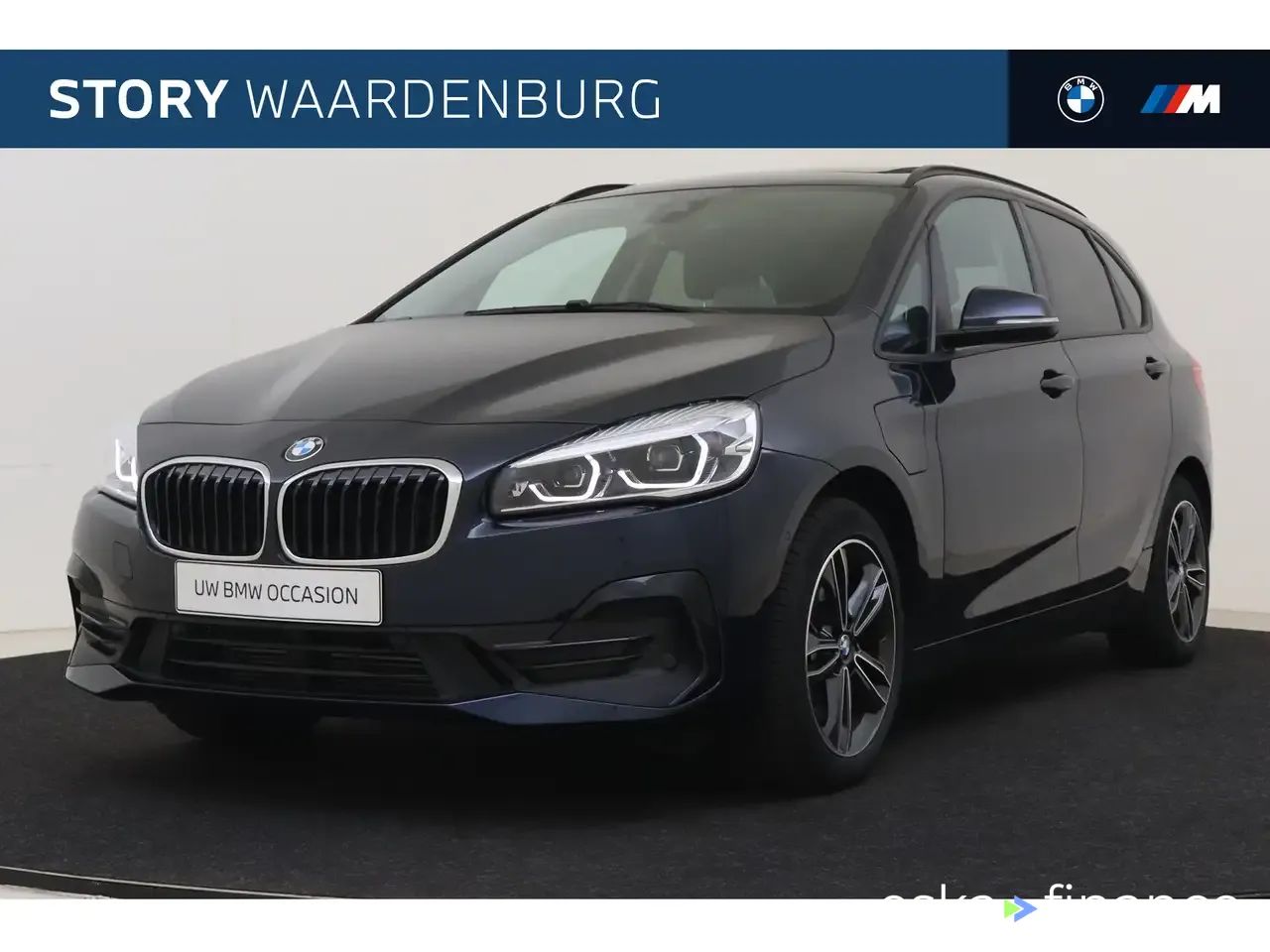 Leasing Hatchback BMW 225 2020