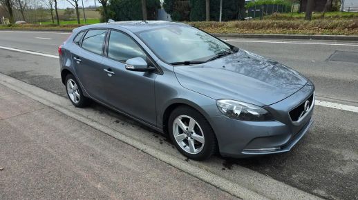 Volvo V40 2017