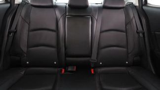 Lízing Sedan Mazda 3 2016