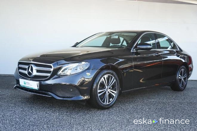 Finansowanie Sedan MERCEDES E TRIEDA 2020