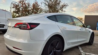 Leasing Sedan Tesla Model 3 2020