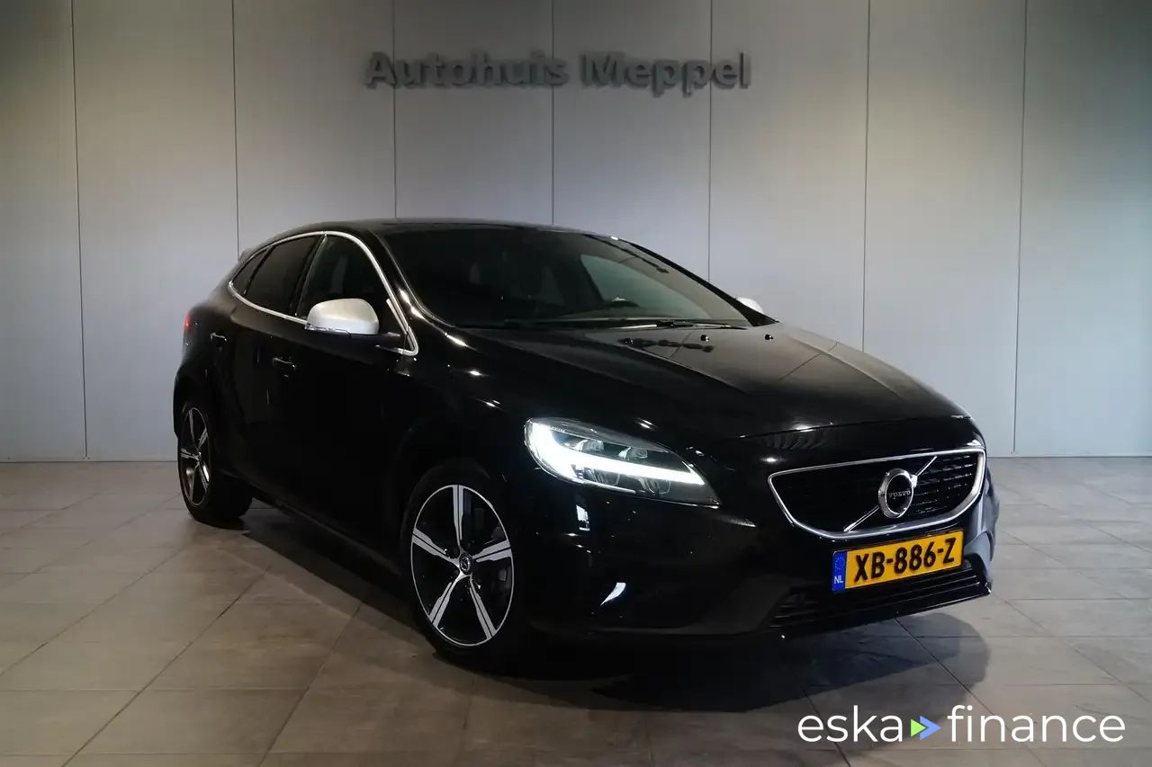 Finansowanie Hatchback Volvo V40 2018