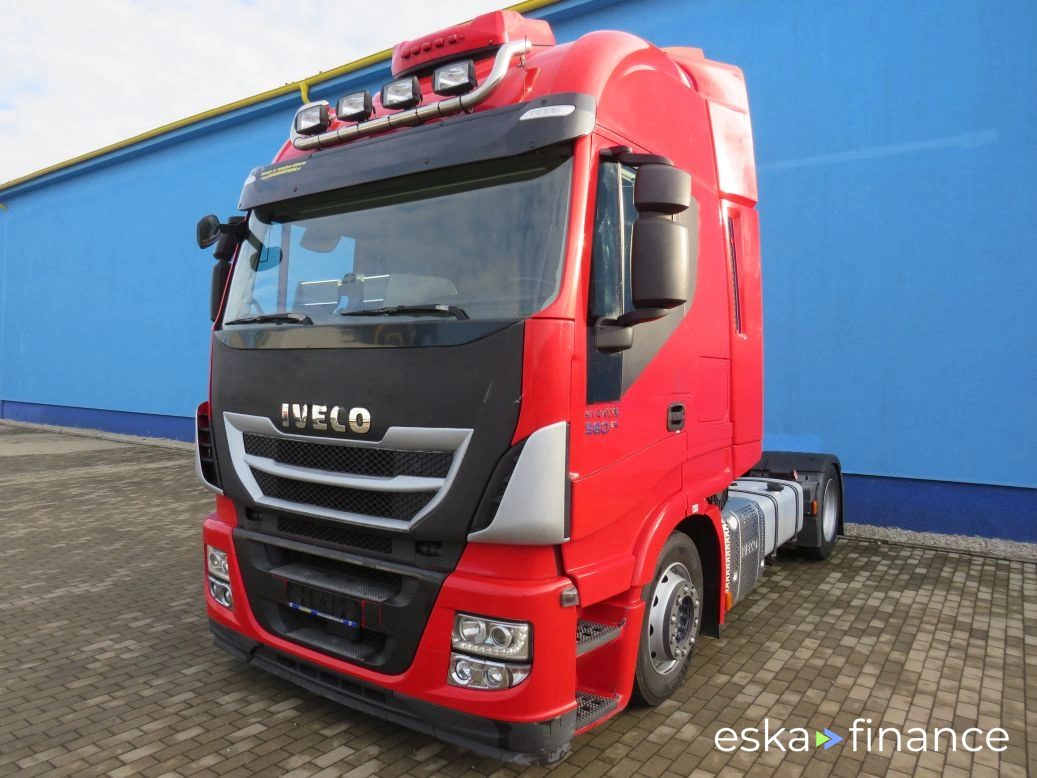 Lízing Traktor Iveco 560 2016