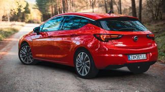 Lízing Hatchback Opel Astra 2016