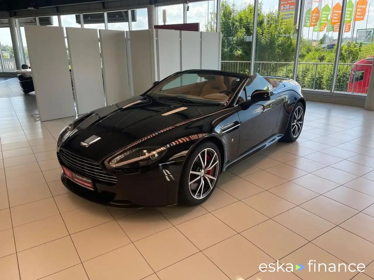 Financování Konvertibilní Aston Martin VANTAGE 2011
