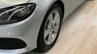 Lízing Sedan MERCEDES E 200 2017