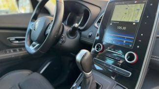 Financování Hatchback Renault Scenic 2017