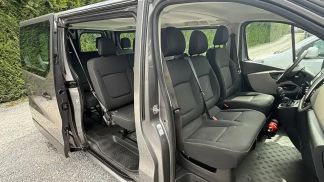 Lízing Hatchback Renault Trafic 2017