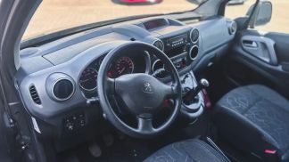 Lízing Hatchback Peugeot Partner 2017