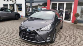 Lízing Hatchback Toyota Yaris 2019