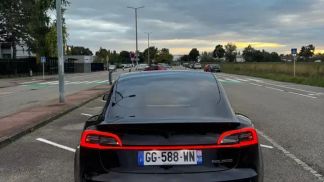 Finansowanie Van Tesla Model 3 2022