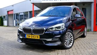 Leasing Hatchback BMW 218 2018