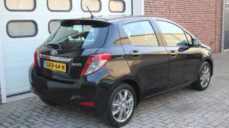 Leasing Hatchback Toyota Yaris 2013