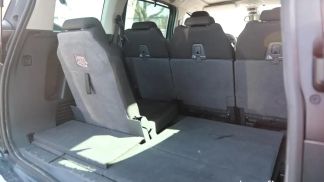 Financování Hatchback Peugeot 5008 2011