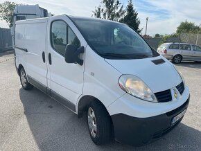 Minivan Renault Trafic 2012