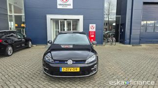 Lízing Hatchback Volkswagen GOLF GTE 2014