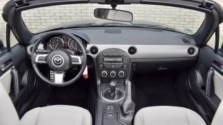 Leasing Convertible Mazda MX-5 2011