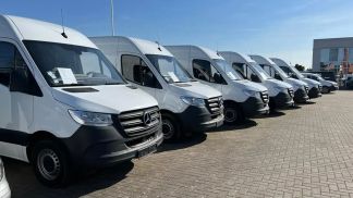 Lízing Hatchback MERCEDES VITO 2023