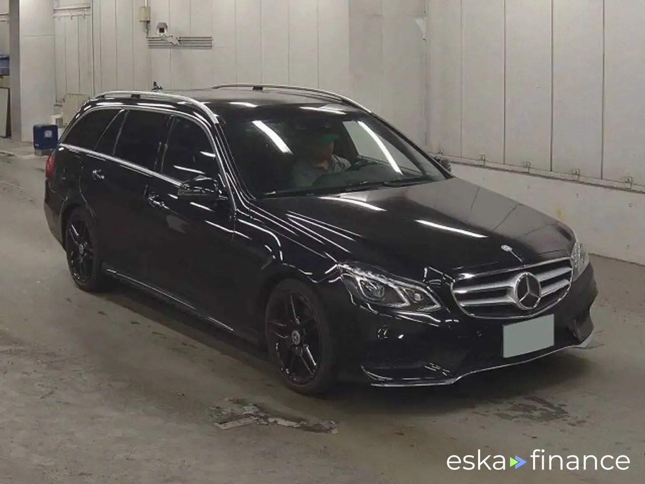 Finansowanie Wóz MERCEDES E 300 2014