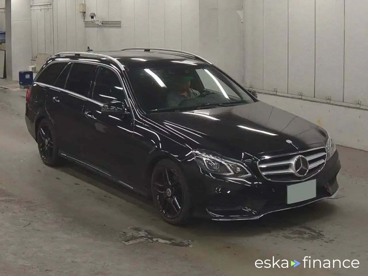 Finansowanie Wóz MERCEDES E 300 2014