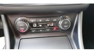 Finansowanie SUV MERCEDES GLA 200 2015