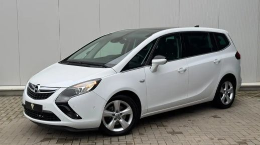 Opel Zafira Tourer 2016