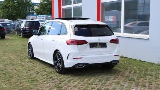 Lízing Hatchback MERCEDES B 200 2020