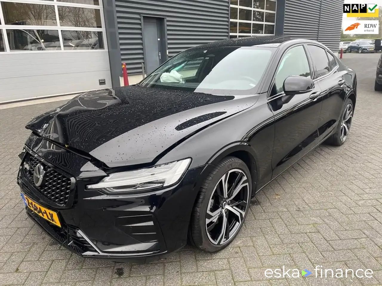 Leasing Sedan Volvo S60 2024