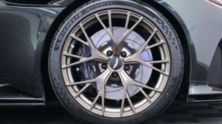 Leasing Convertible Aston Martin DB12 2024
