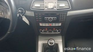 Financování Kupé MERCEDES E 220 2016