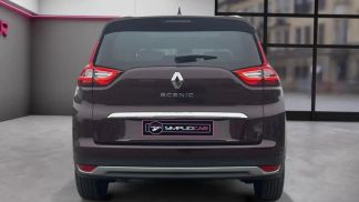Leasing Sedan Renault Grand Scenic 2022