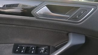Financování Hatchback Volkswagen Touran 2016