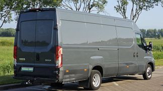 Leasing Van Iveco DAILY 35C18 2023