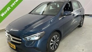 Lízing Hatchback MERCEDES B 200 2020