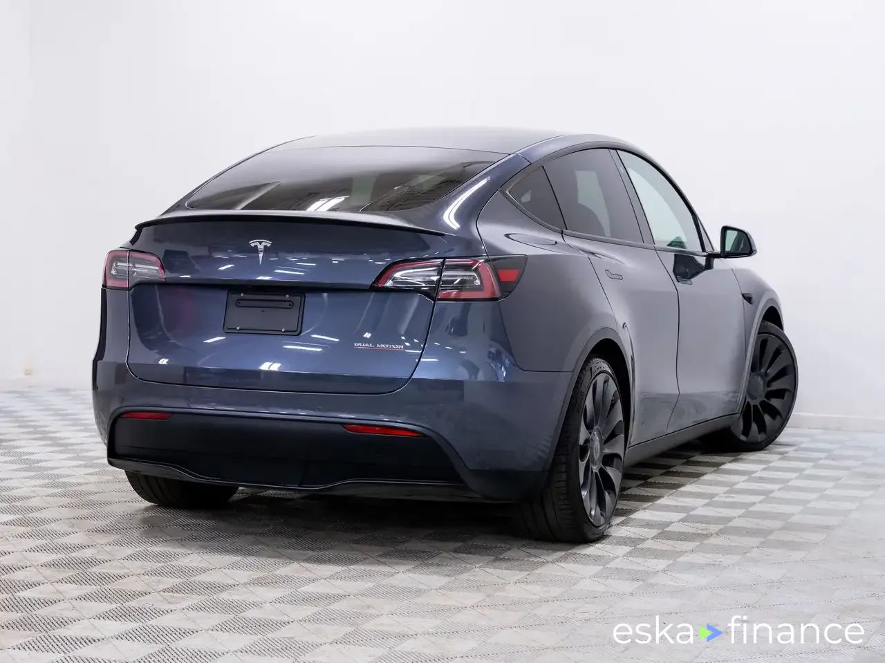 Finansowanie SUV Tesla Model Y 2020