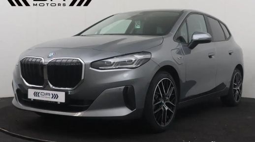 BMW 225 2022