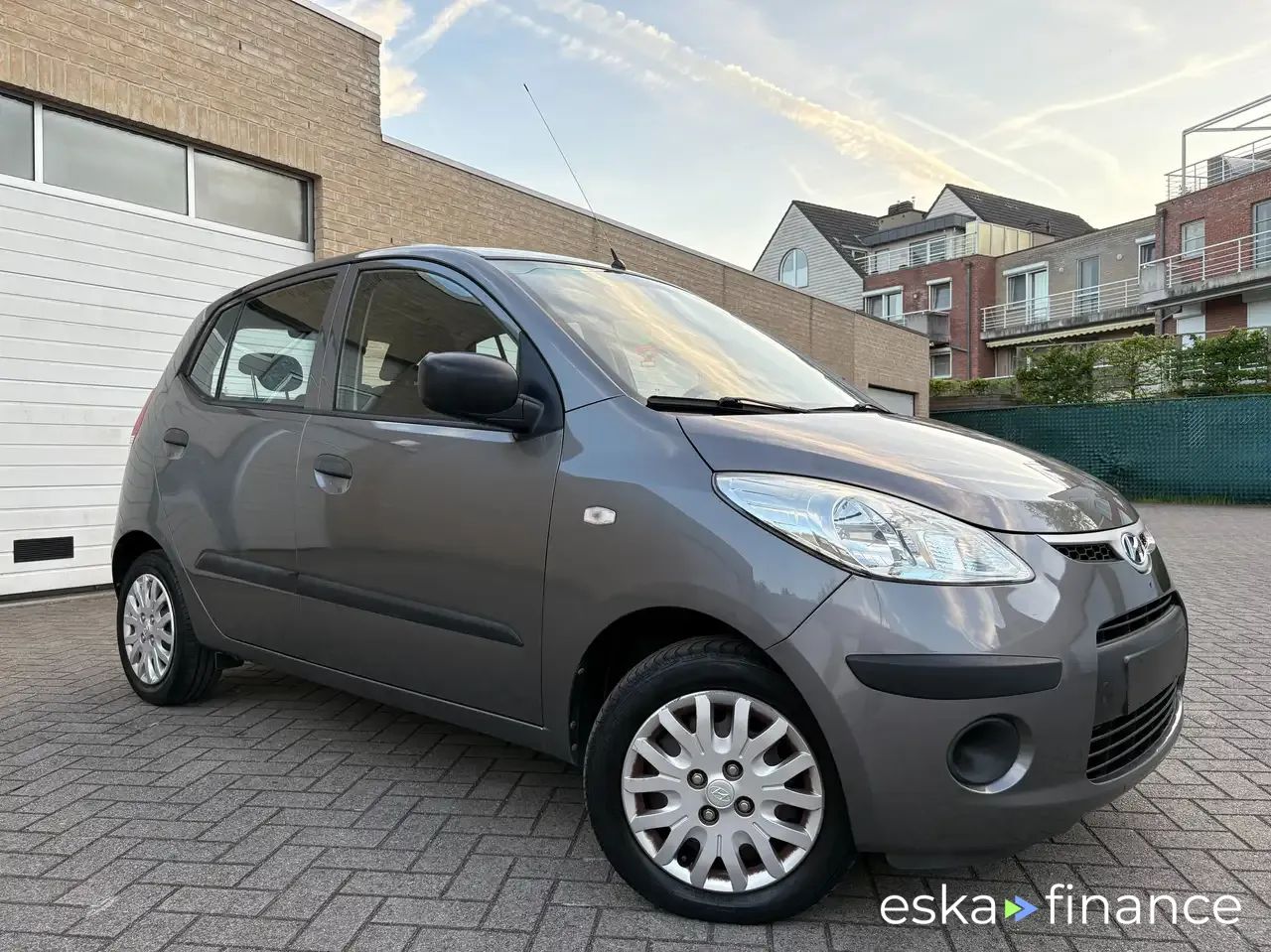 Leasing Hatchback Hyundai i10 2010