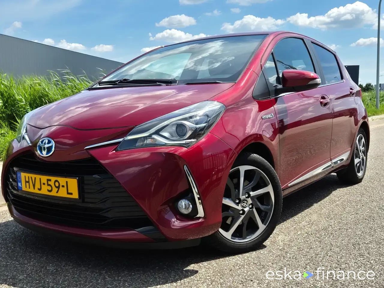 Finansowanie Hatchback Toyota Yaris 2017