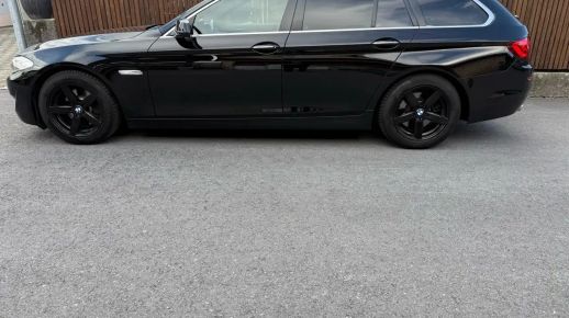 BMW 520 2011
