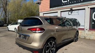 Financování Hatchback Renault Scenic 2017