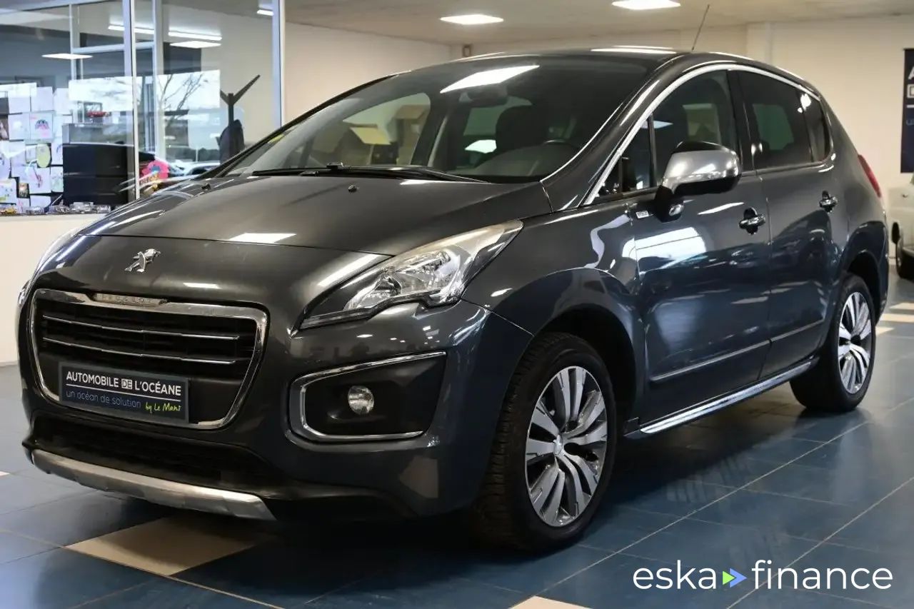 Lízing Hatchback Peugeot 3008 2015