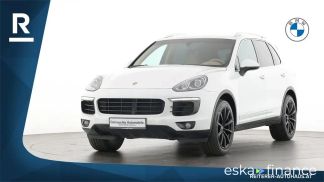 Leasing SUV Porsche Cayenne 2016