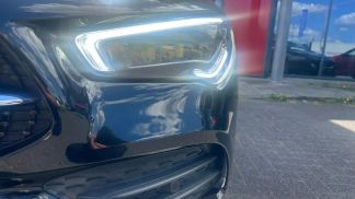 Lízing Sedan MERCEDES CLA 220 2019