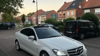 Lízing Kupé MERCEDES C 220 2012