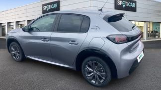 Leasing Sedan Peugeot E-208 2024