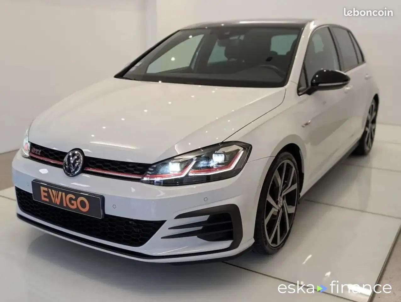 Leasing Sedan Volkswagen Golf 2019